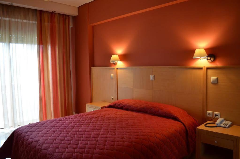 Evia Hotel & Suites Marmari  Exterior photo