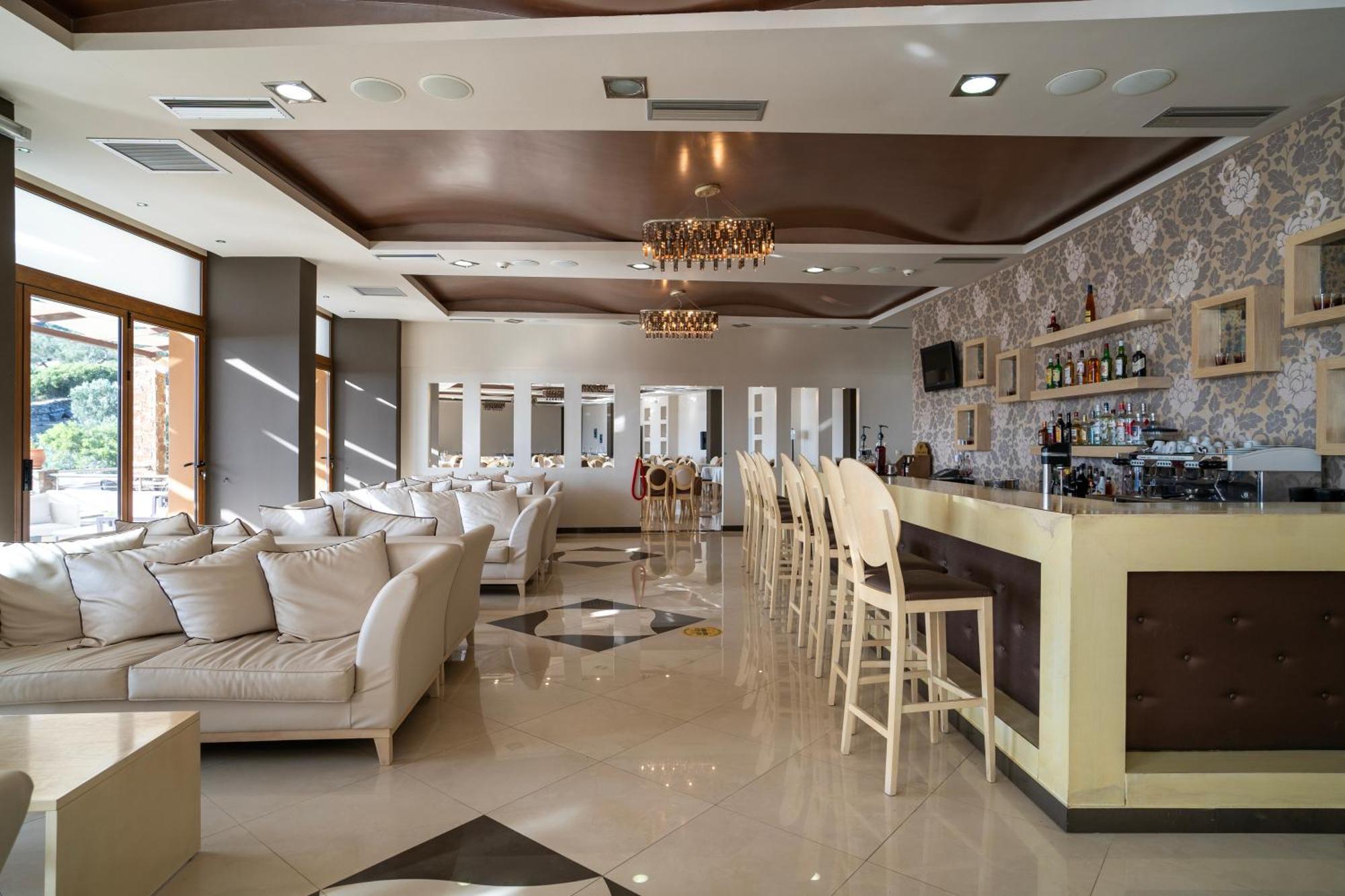 Evia Hotel & Suites Marmari  Exterior photo