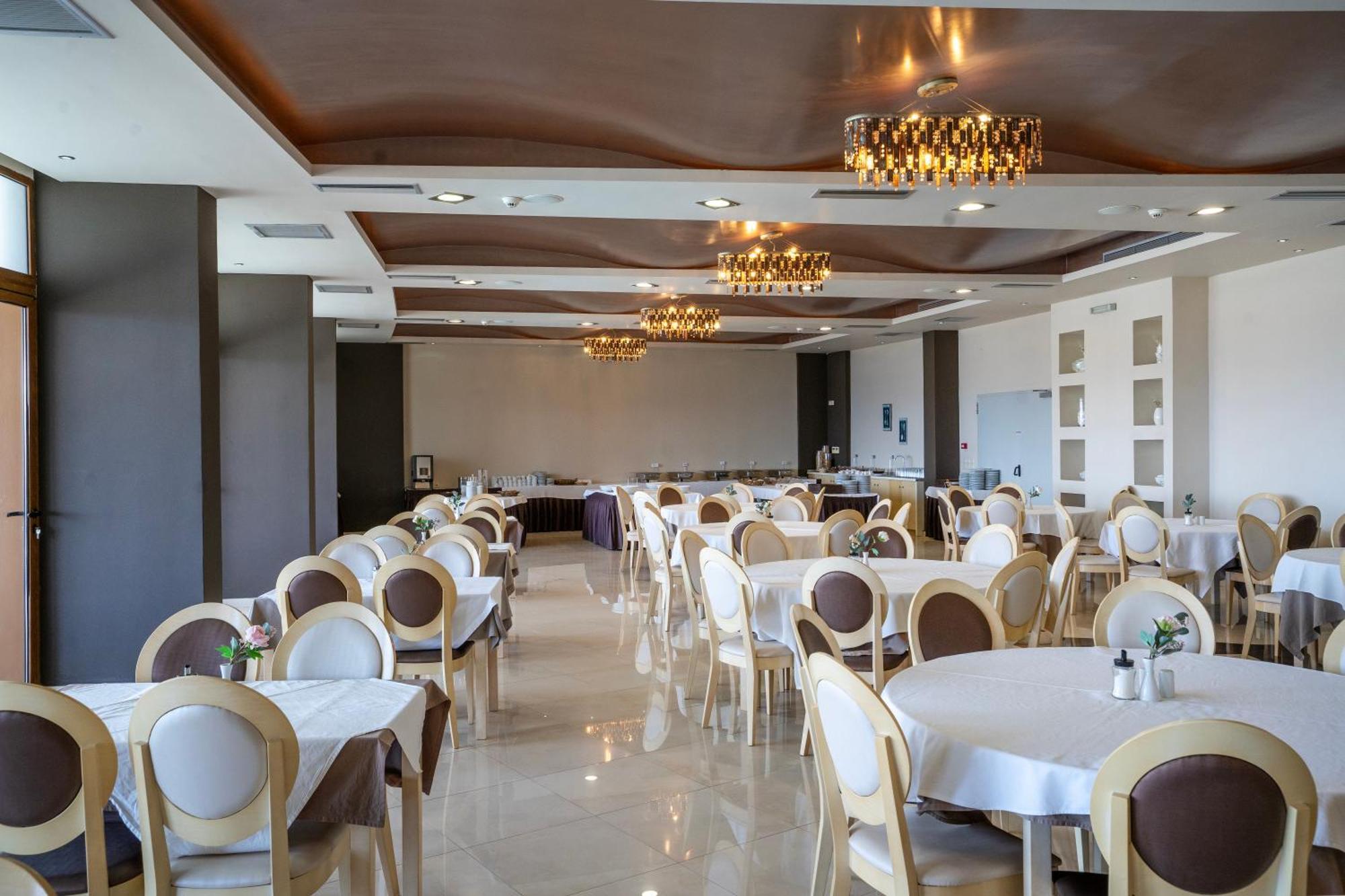 Evia Hotel & Suites Marmari  Exterior photo
